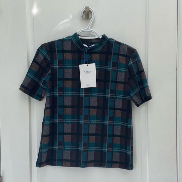 Zara Tops - Zara t-shirt size small NWT/Q